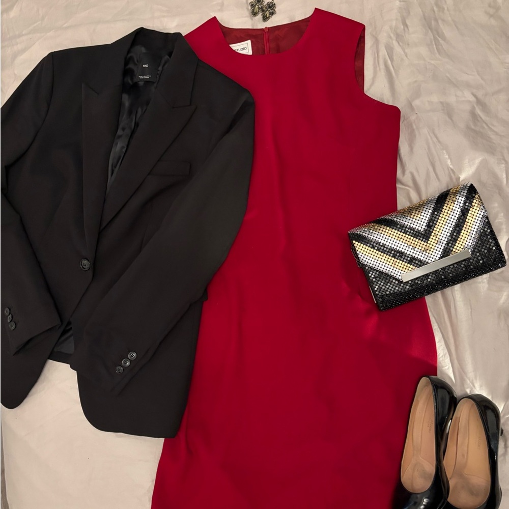 Stylish Jones of New York Red Dress